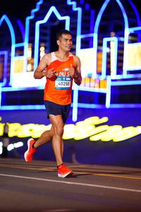 BIB: 40250
                            <button type="button" onclick="openModal(22832623)" class="btn btn-primary btn-sm float-right btn-popup" data-toggle="modal" data-target=".modal-high-quality">
                        <i class="fas fa-shopping-cart"></i> Add to Cart
                    </button>
                                            <button type="button" onclick="isThisMe(22832623, true)" class="btn btn-success btn-sm float-right btn-popup btn-isme hidden" data-toggle="tooltip" data-placement="bottom" title="นี่คือรูปของคุณใช่ไหม คลิกที่นี่เพื่อเอาเข้าอัลบั้ม">
                        <i class="fas fa-plus"></i> Add to album
                    </button>
                    <button type="button" onclick="isThisMe(22832623, false)" class="btn btn-warning btn-sm float-right btn-popup btn-isnotme hidden">
                        <i class="fas fa-ban"></i> Remove from album
                    </button>